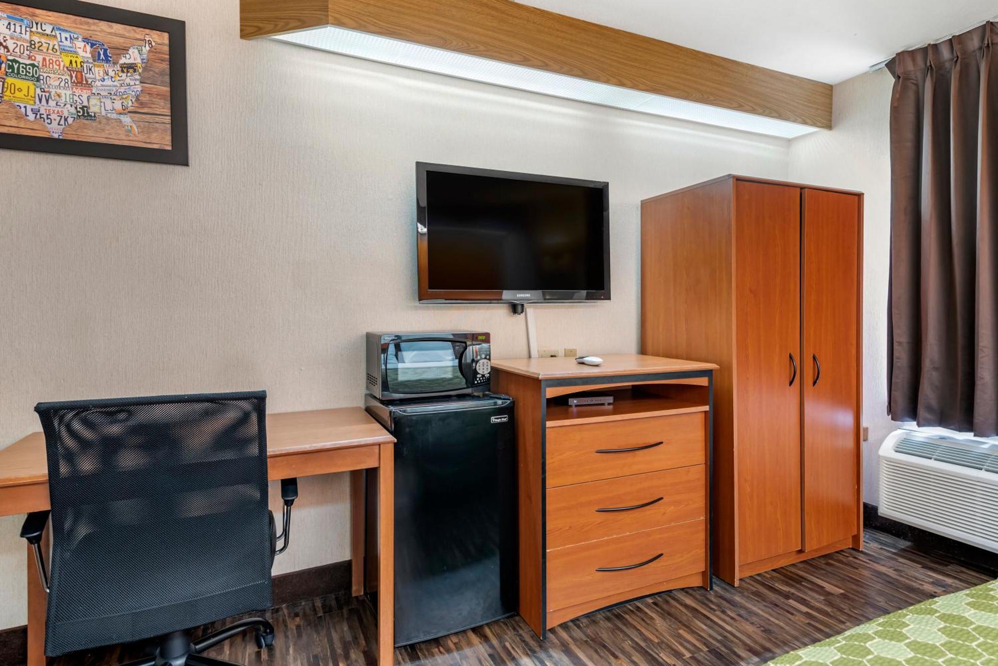 Econo Lodge North Academy Colorado Springs Buitenkant foto