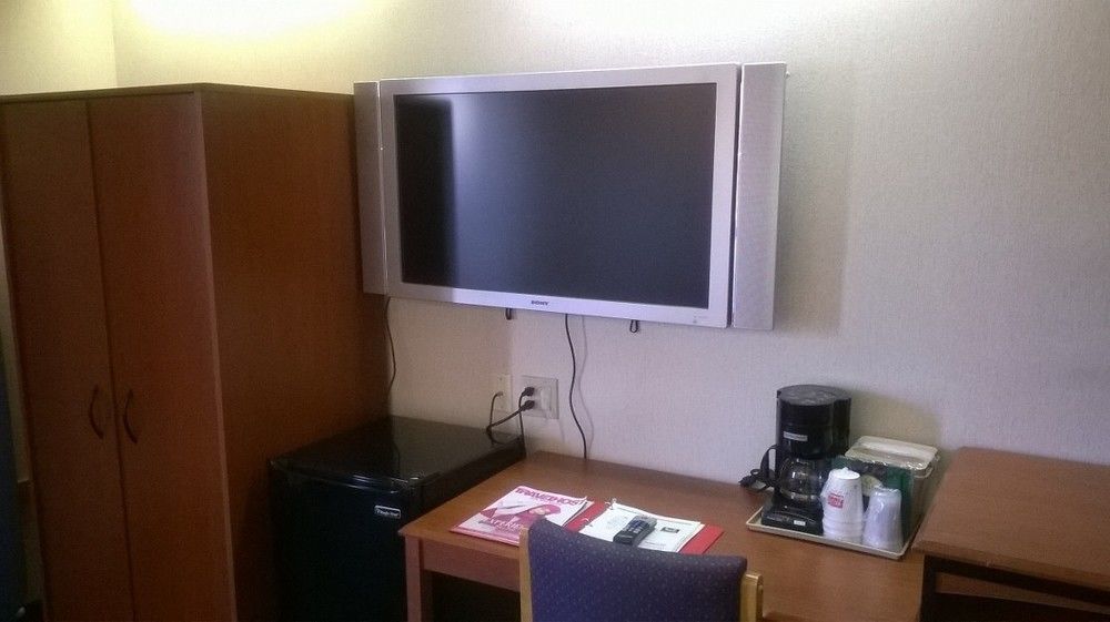 Econo Lodge North Academy Colorado Springs Buitenkant foto