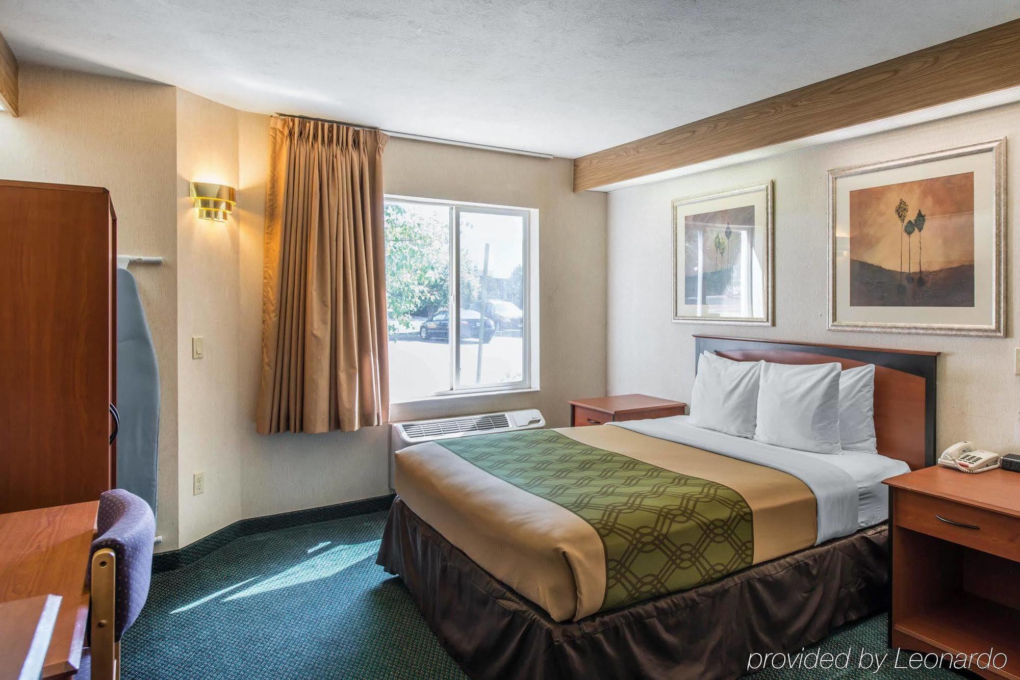 Econo Lodge North Academy Colorado Springs Buitenkant foto
